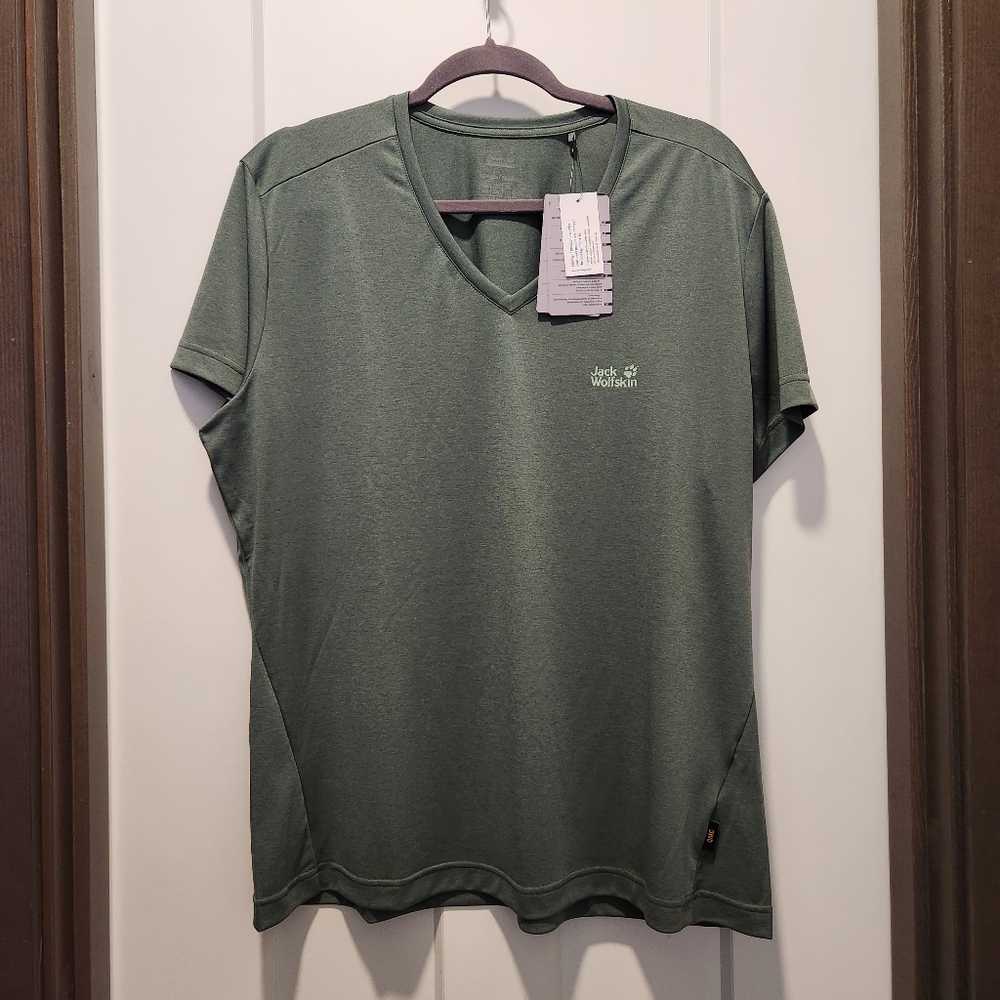 Jack Wolfskin moisture wicking short sleeve t-shirt XL green